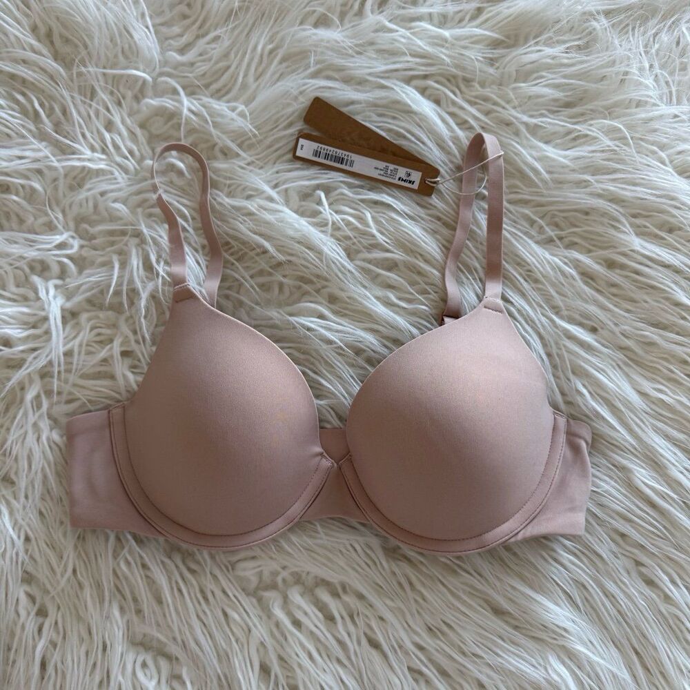 Skims Fits Everybody T-shirt Bra Mica Size 32B